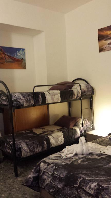 Aloha Rome 2 Hotel Kamer foto