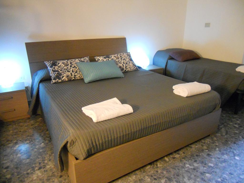 Aloha Rome 2 Hotel Kamer foto